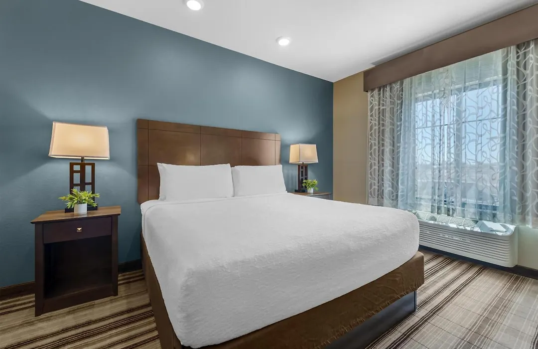 Best Western Plus Overland Inn-1