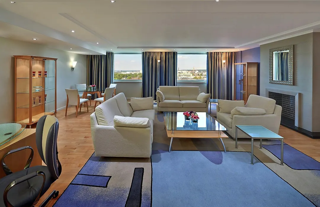 Hilton Düsseldorf-1