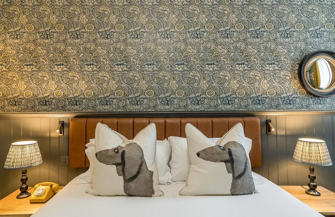 The Kings Arms Hotel-1
