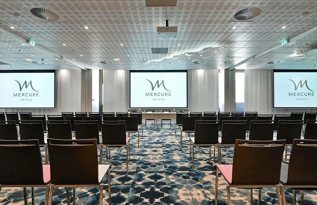 Mercure Marseille Centre Vieux Port-1