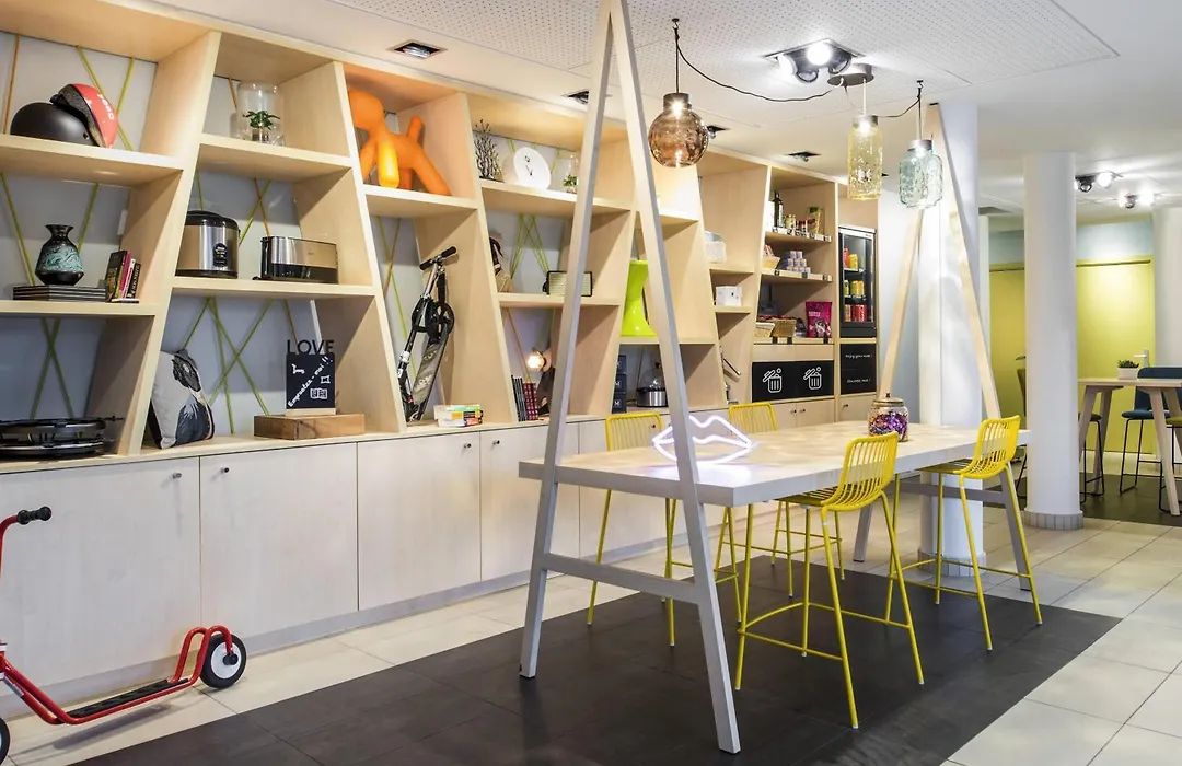 Aparthotel Adagio Access Paris Porte De Charenton-1