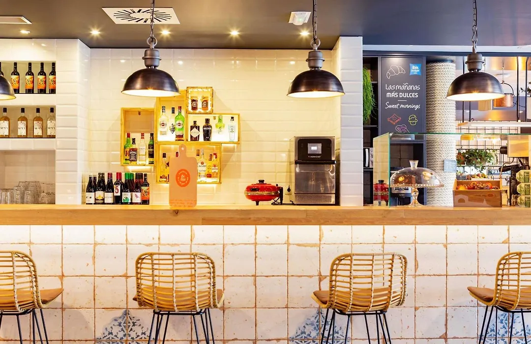 Ibis Budget Oviedo-1
