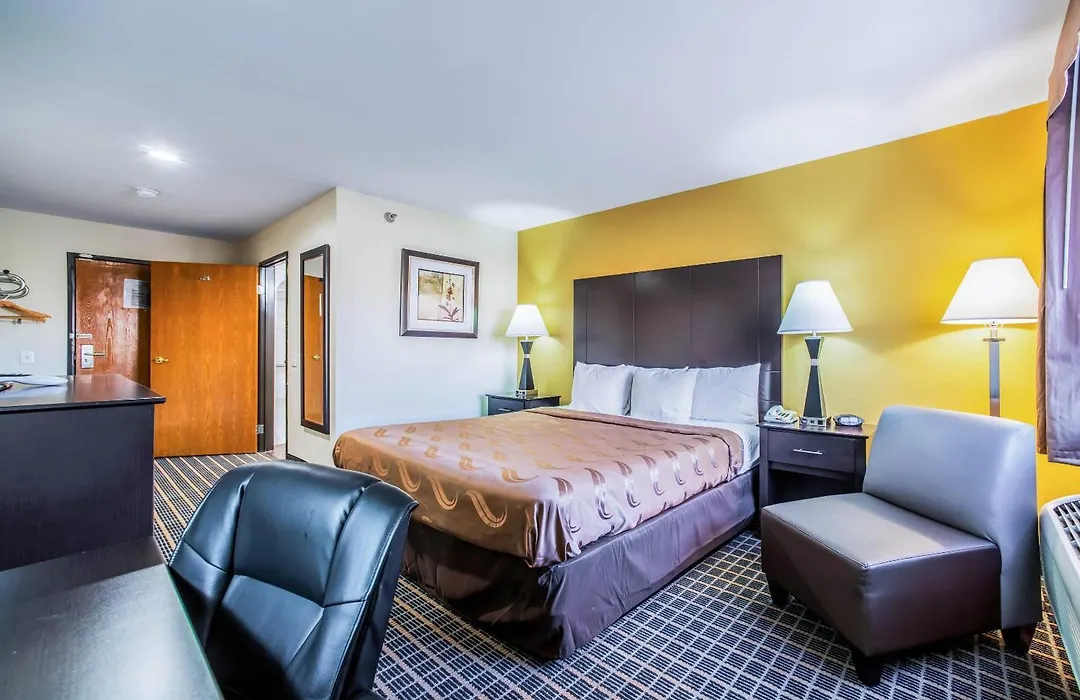 Quality Inn Carbondale University Area-1
