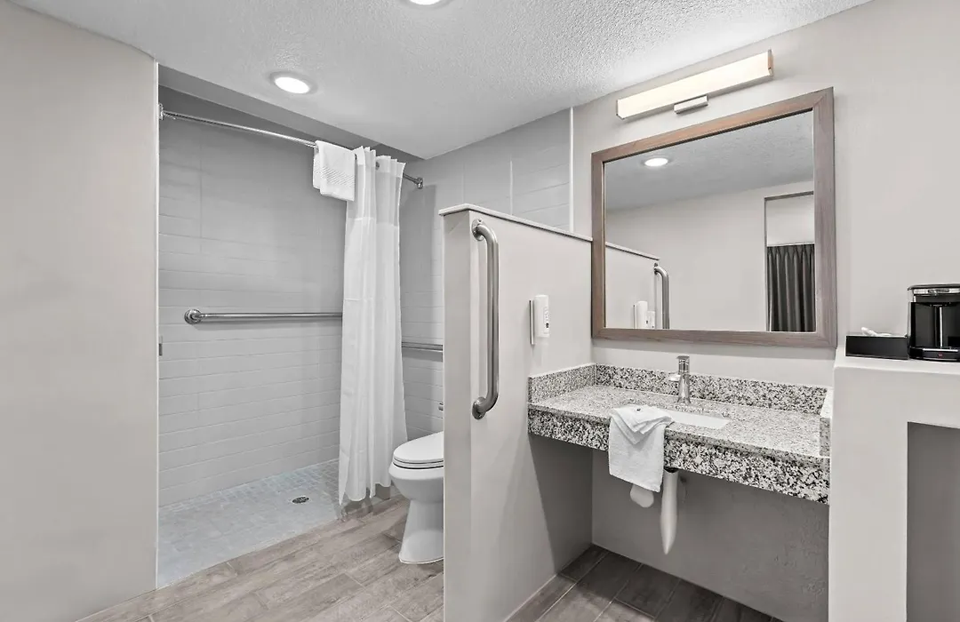 Quality Inn & Suites Ocala I-75-1