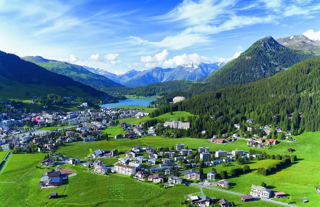 Hilton Garden Inn Davos-1