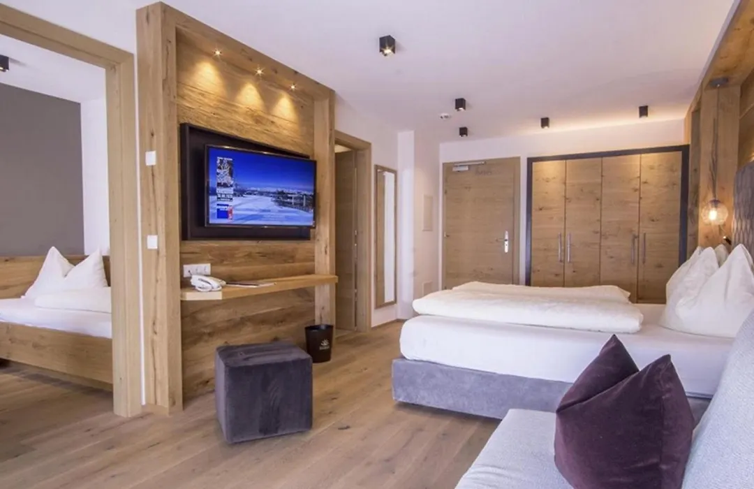 Alpin Hotel Sonnblick-1