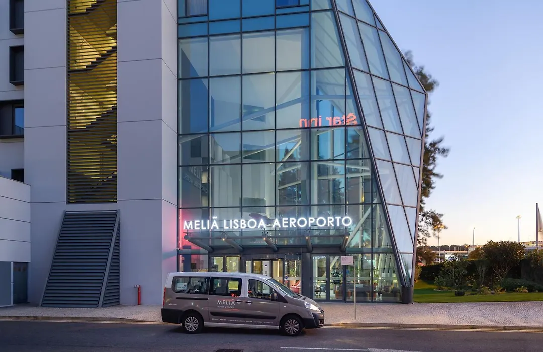 Melia Lisboa Aeroporto-1