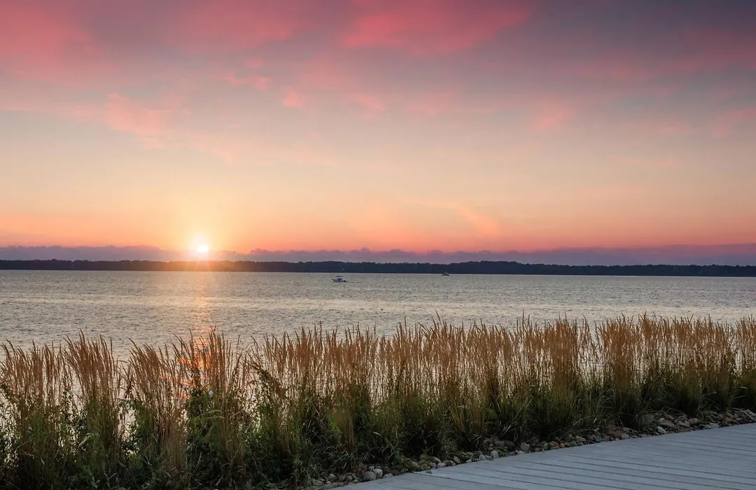 Courtyard By Marriott Erie Bayfront-1