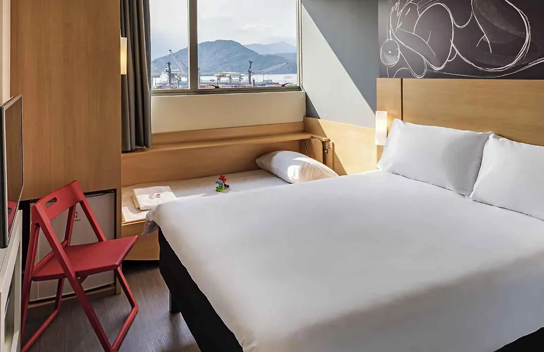 Ibis Santos Valongo-1
