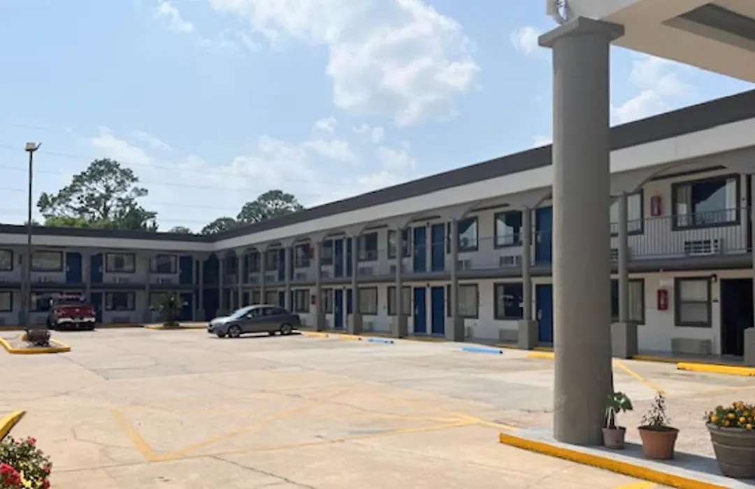 Studio 6 Suites Opelousas, La-1