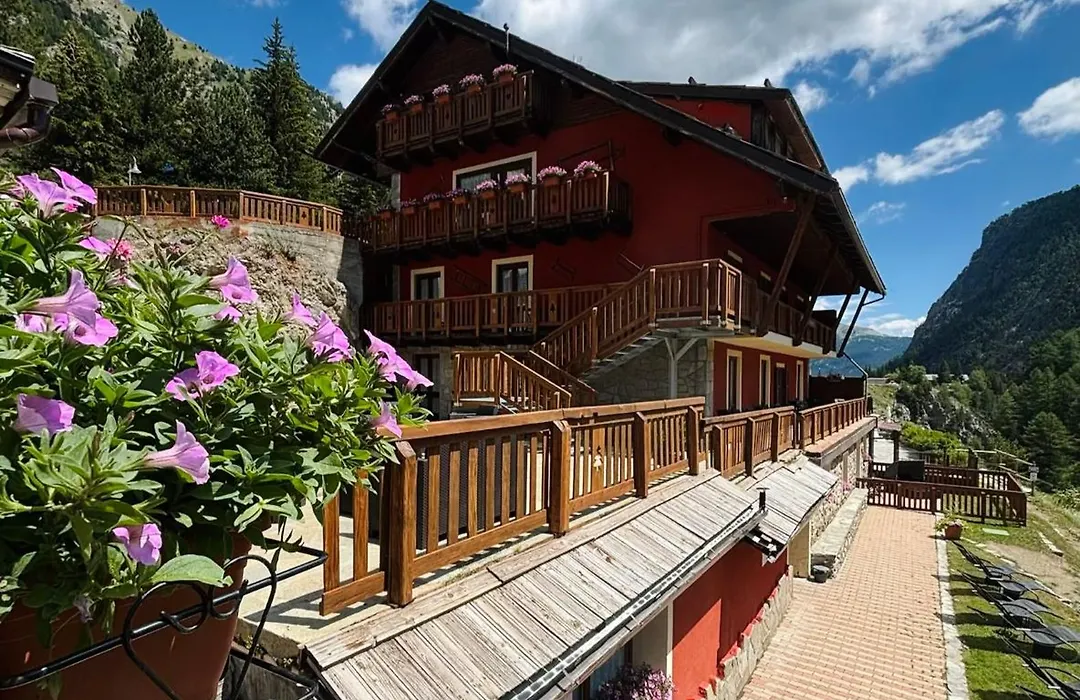 Hotel Piccolo Chalet-1
