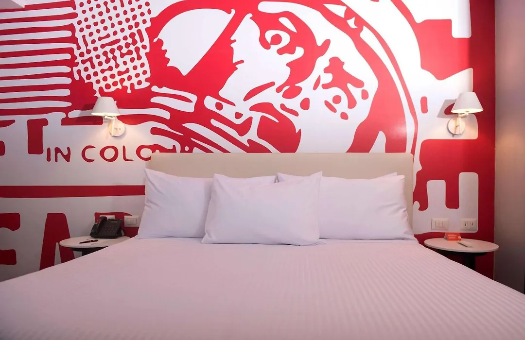 Radisson Red Miraflores-1