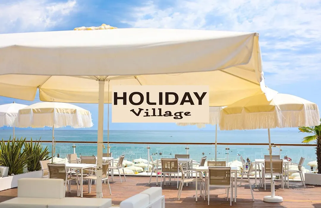 Hotel Caraibi - Breakfast Until 11-00&Dinner-Mirabilandia Partner-1
