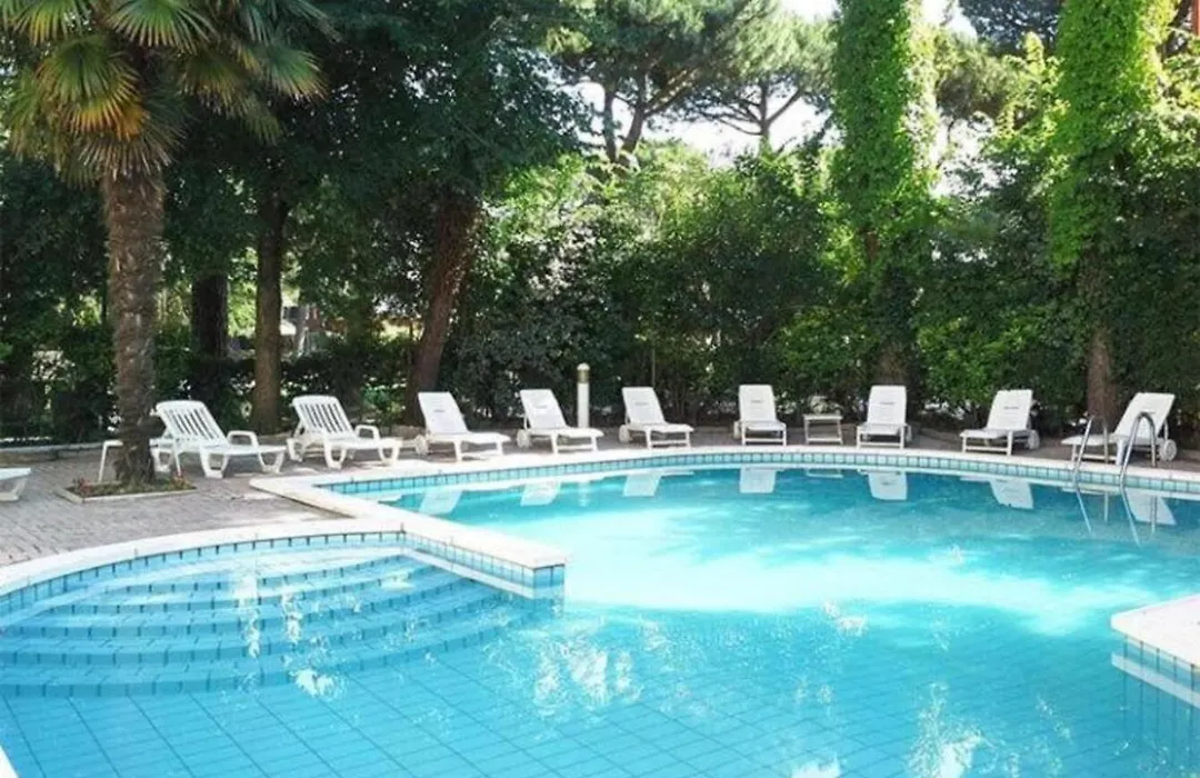 Hotel New York-1