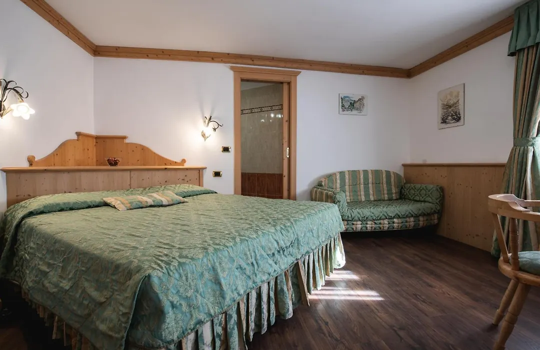 Hotel Touring-1