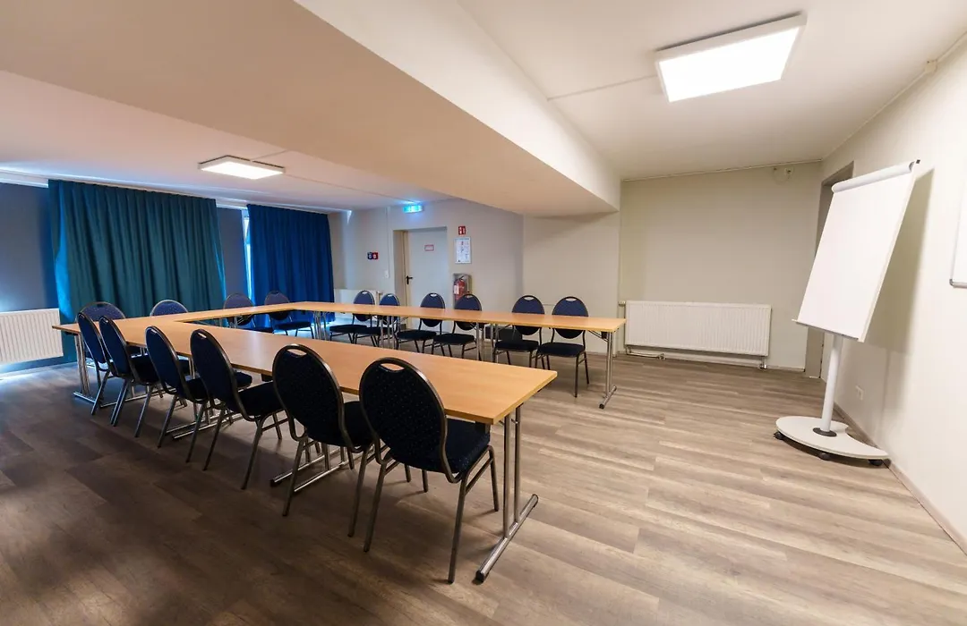 A&O Koeln Neumarkt-1