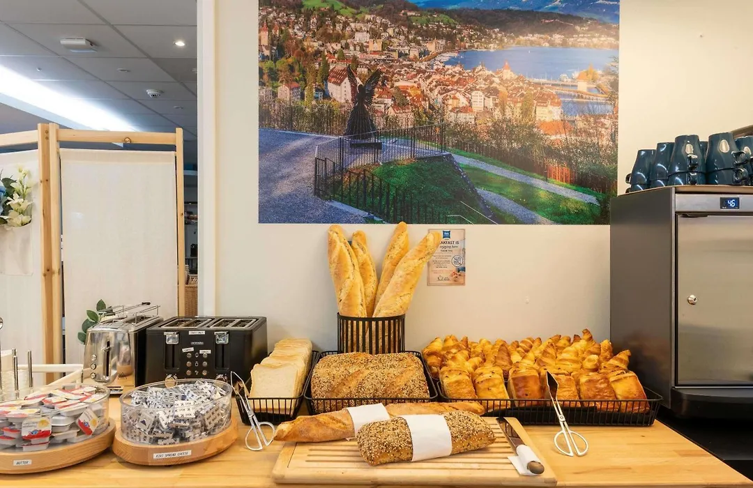 Ibis Budget Hotel Luzern City-1