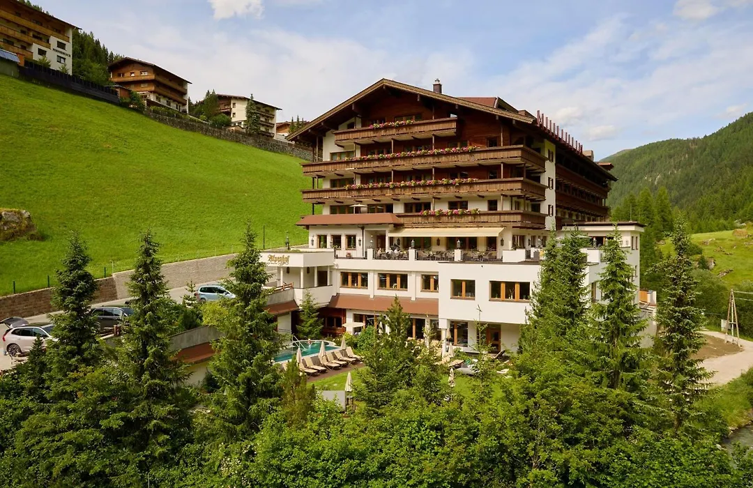 Hotel Alpenhof-1