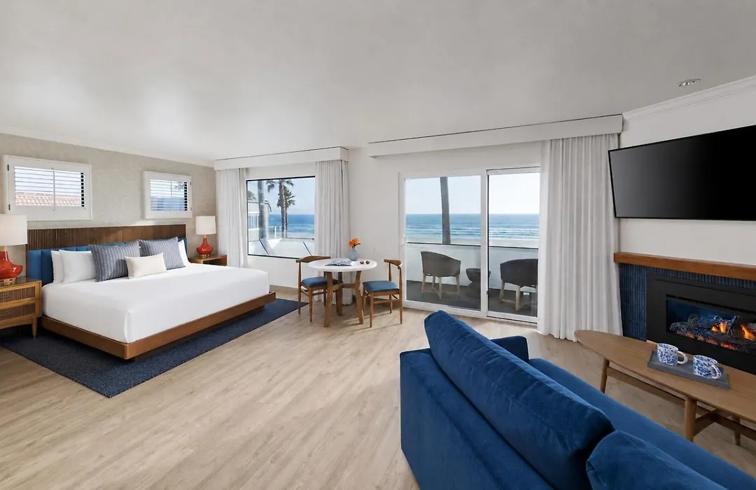 Sandcastle Hotel On The Beach-1