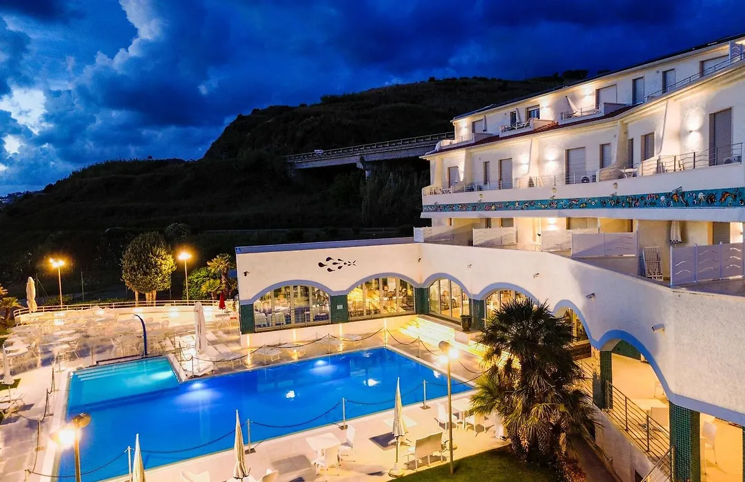 Hotel Poseidon-1