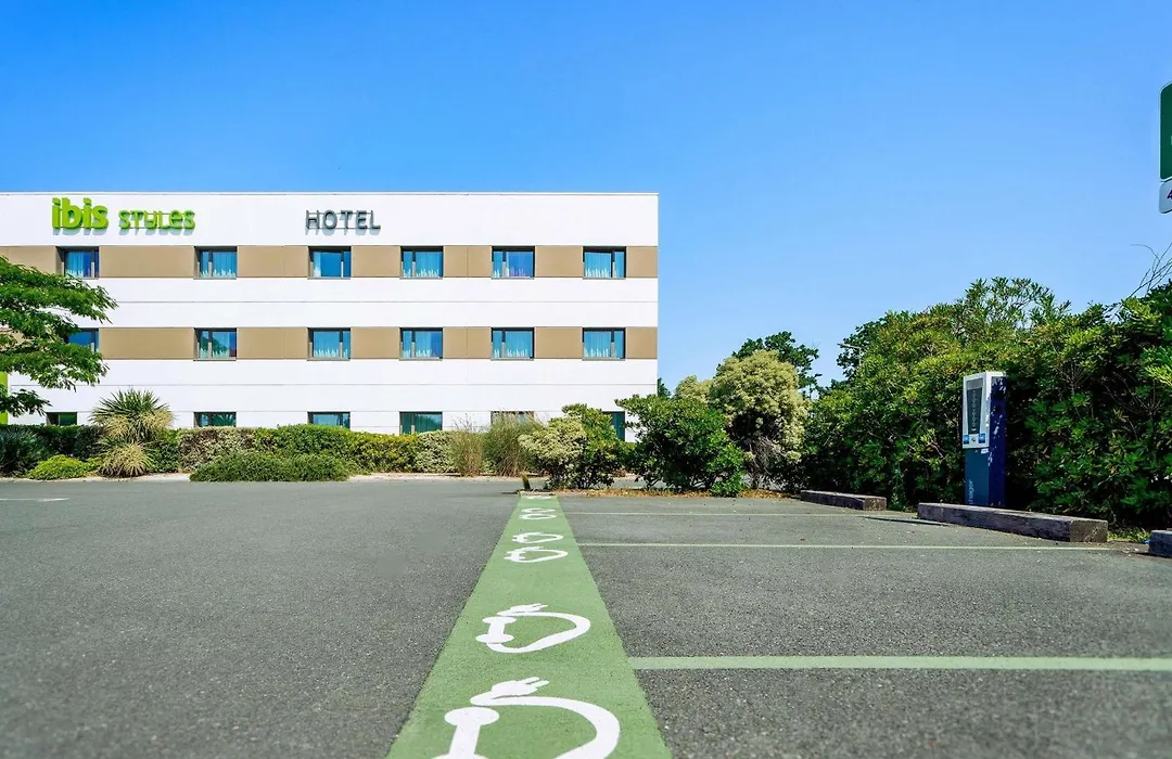ibis Styles Les Sables Olonne-1