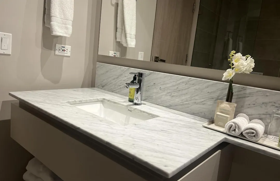 York Medellin, Curio Collection By Hilton-1