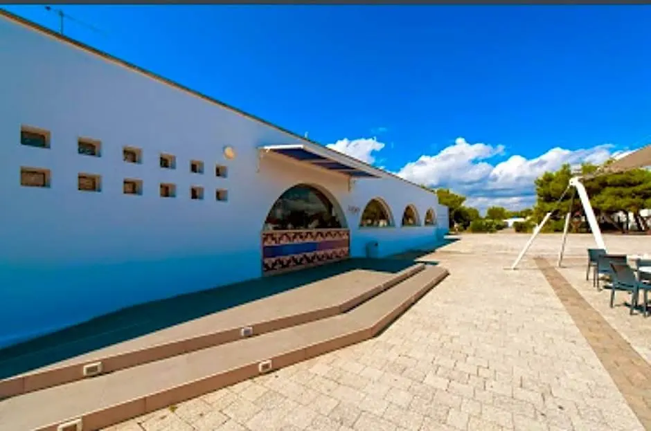Villaggio Turistico Residenza Torre Rinalda-1