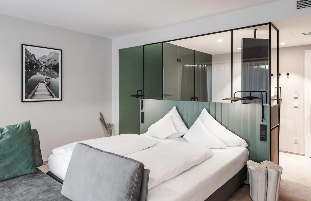 Stadthotel Goldenes Schiff-1