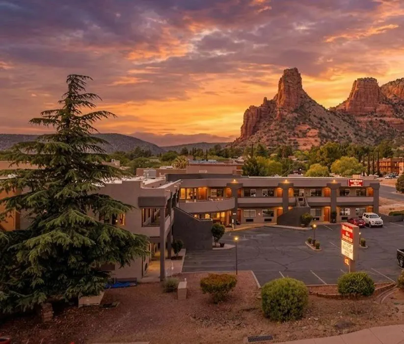Wildflower Inn At Bell Rock-1