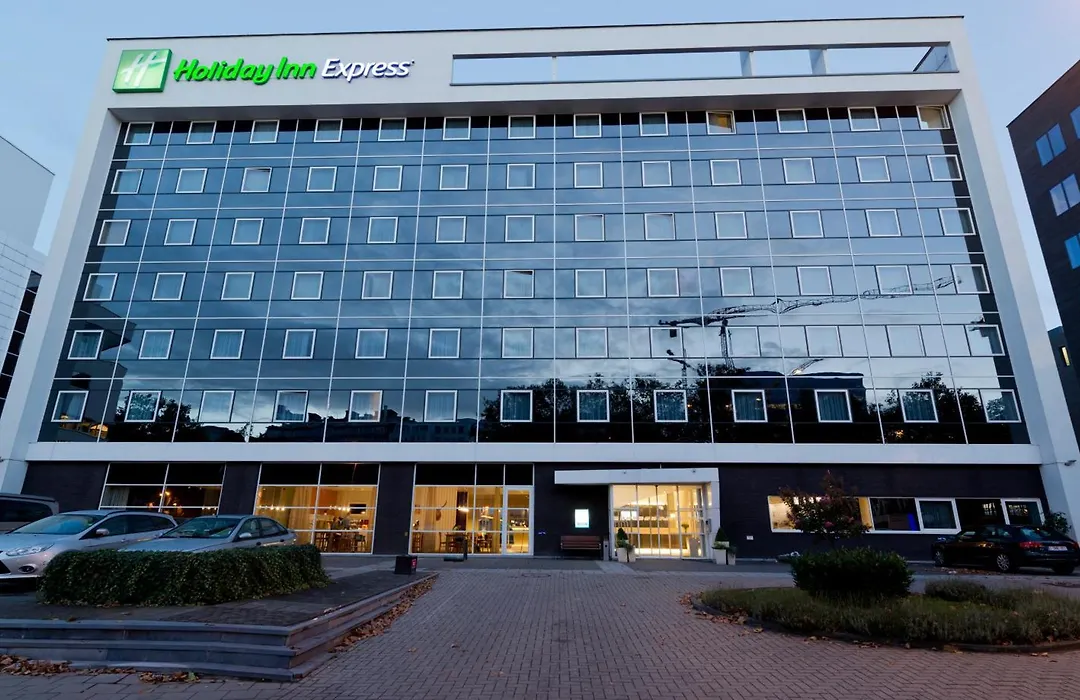 Holiday Inn Express Antwerpen City North By Ihg-1