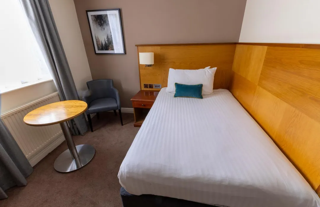 Crowne Plaza East Midlands Airport By Ihg-1