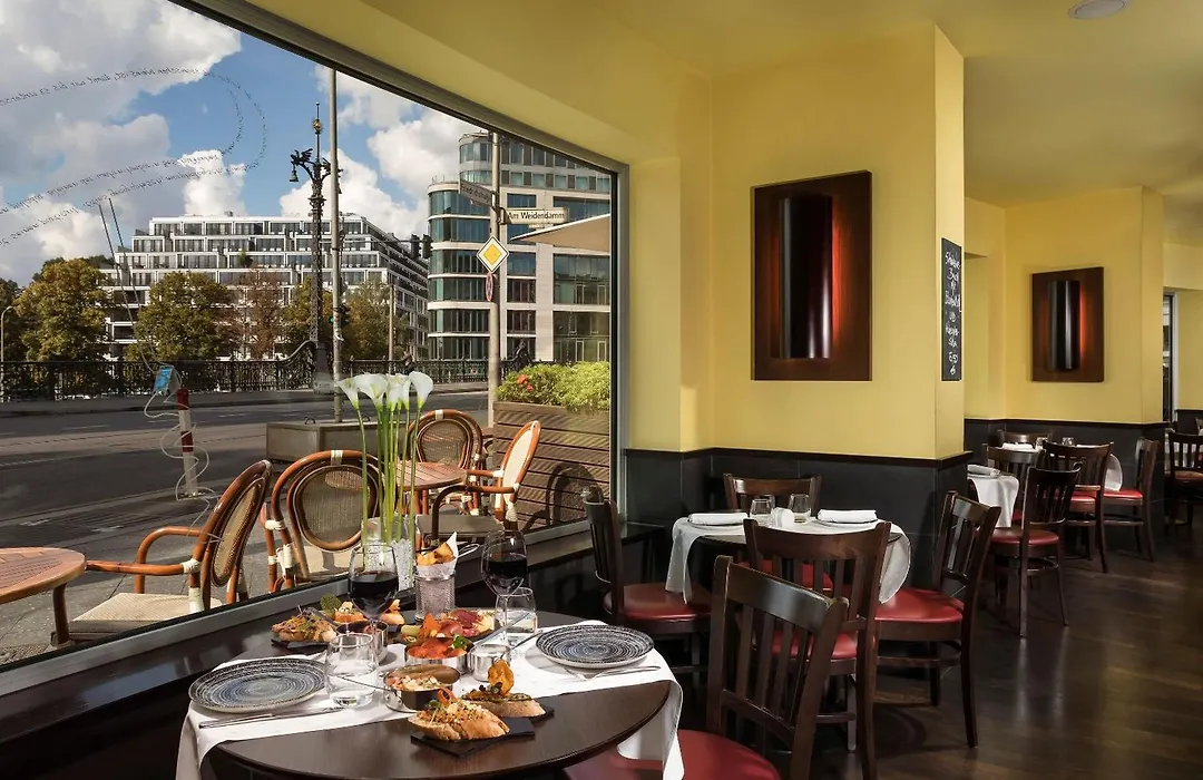 Melia Berlin-1