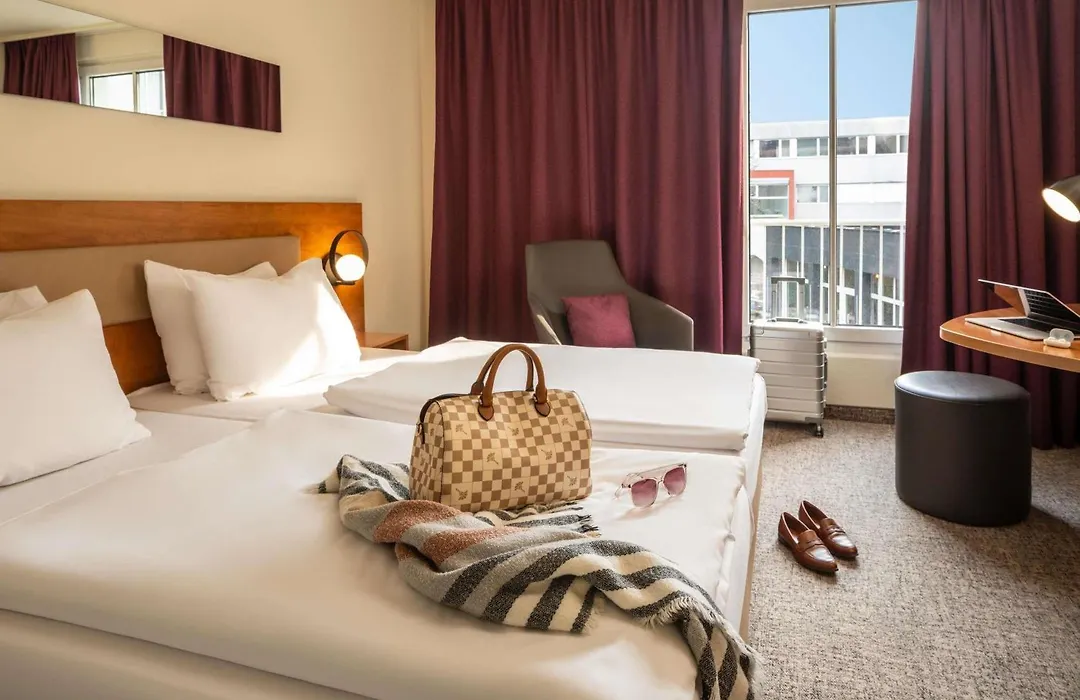 Mercure Salzburg City-1