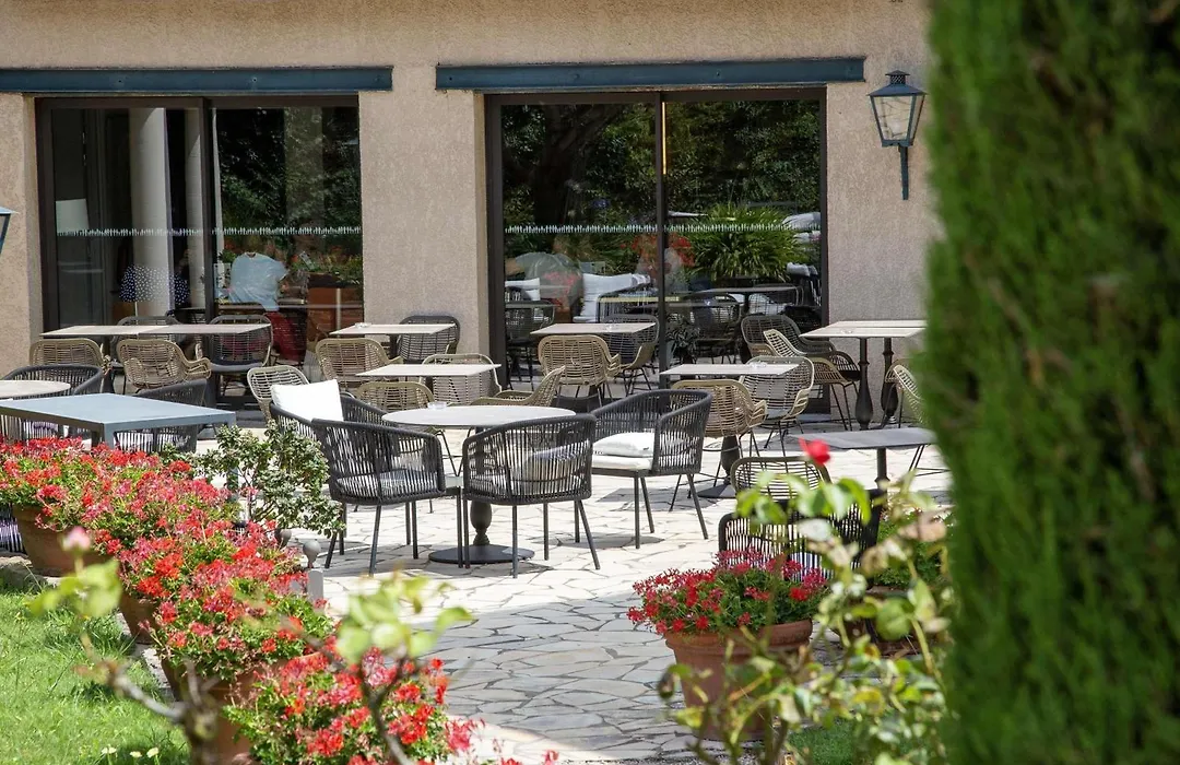 Mercure Carcassonne La Cité-1