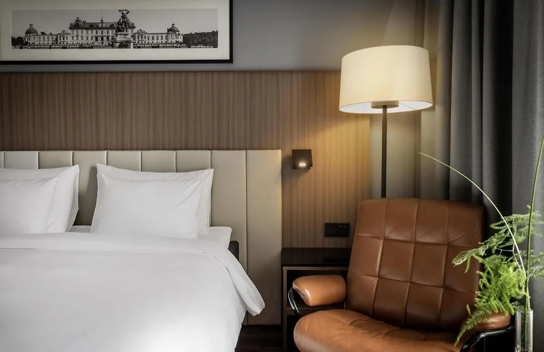 Radisson Blu Arlandia Hotel, Stockholm-Arlanda, A Verified Net Zero Hotel-1