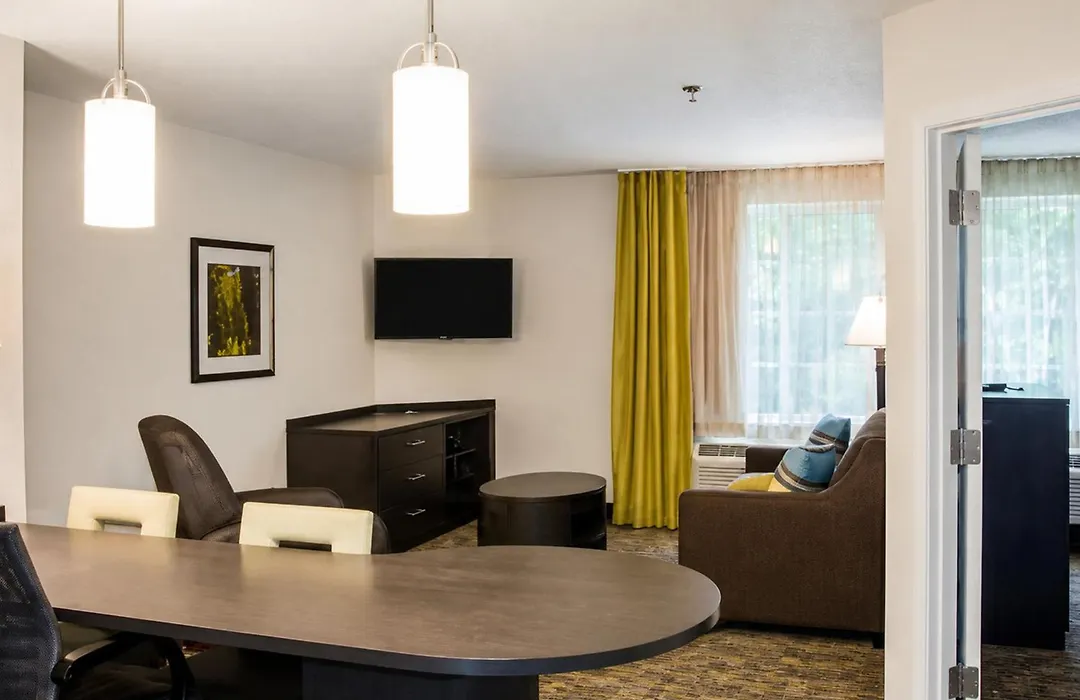 Candlewood Suites Pearl By Ihg-1