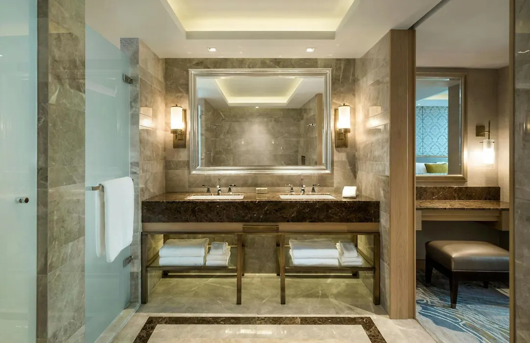Sheraton Grande Sukhumvit, A Luxury Collection Hotel, Bangkok-1