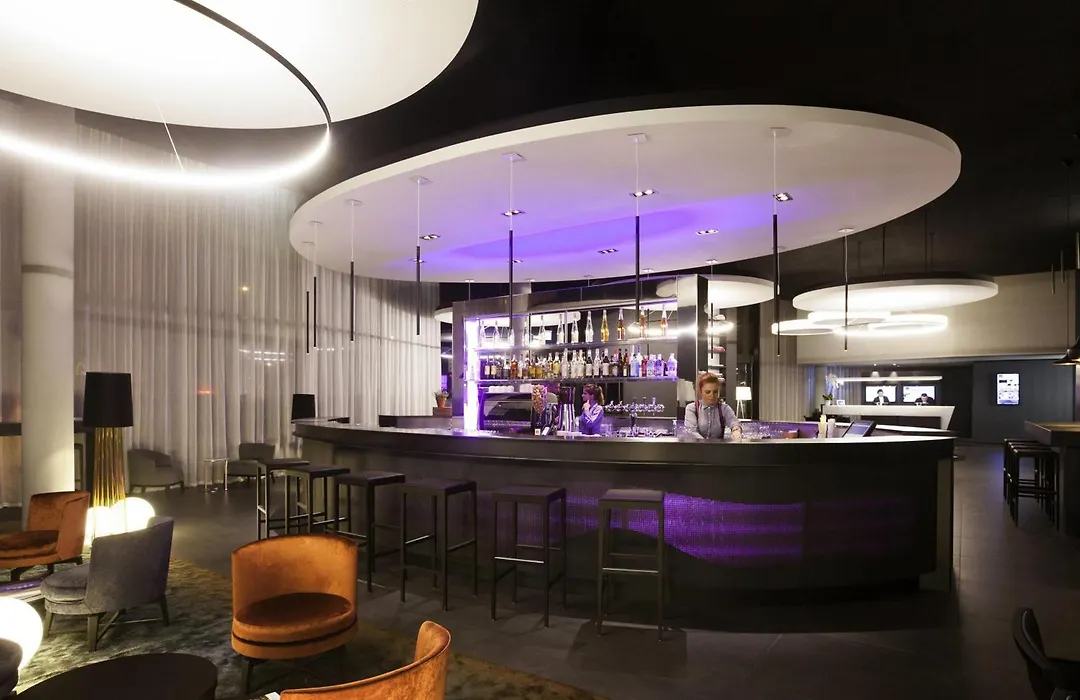 Novotel Basel City-1