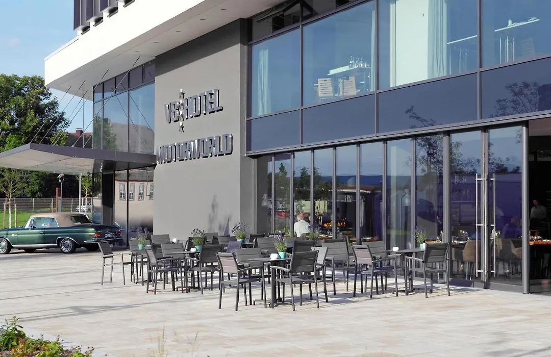 V8 Hotel Motorworld Region Stuttgart-1
