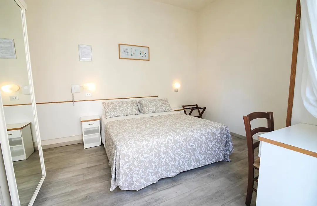 Hotel Miriam-1