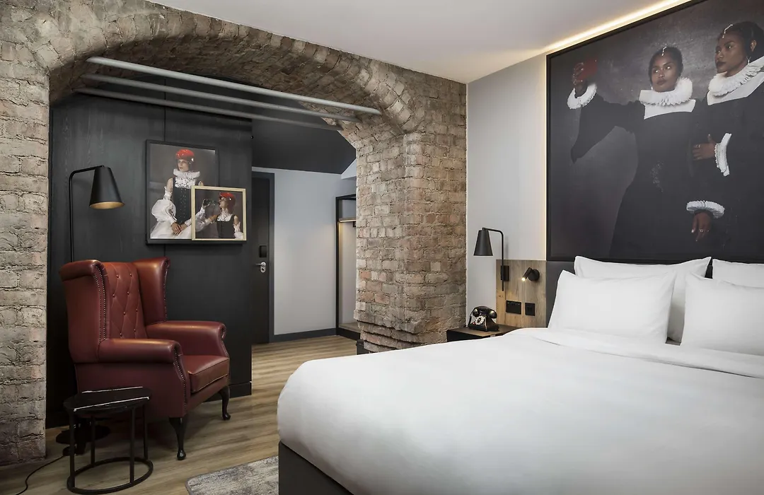 Radisson Red Hotel, Liverpool-1