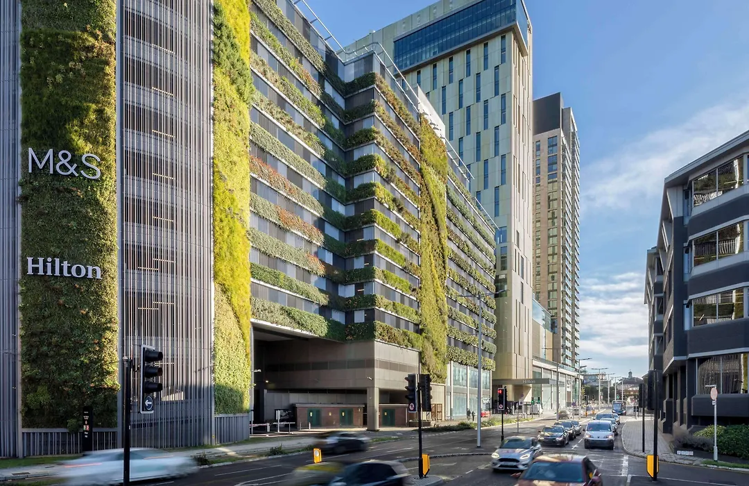 Hilton Woking-1
