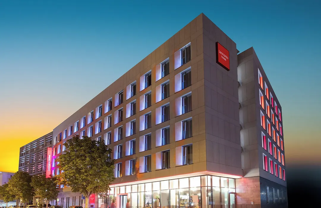 Leonardo Hotel Dortmund-1