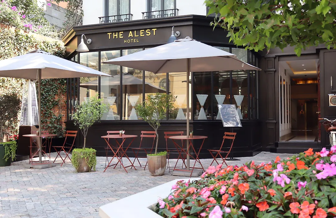 The Alest Hotel-1