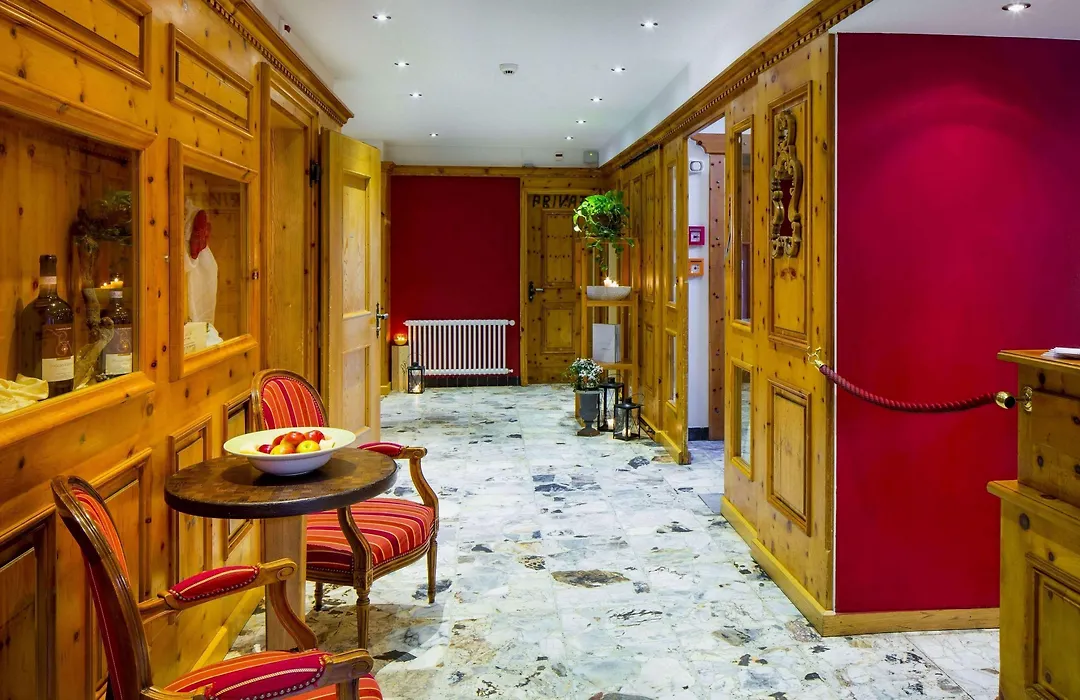 Hotel Excelsior-1