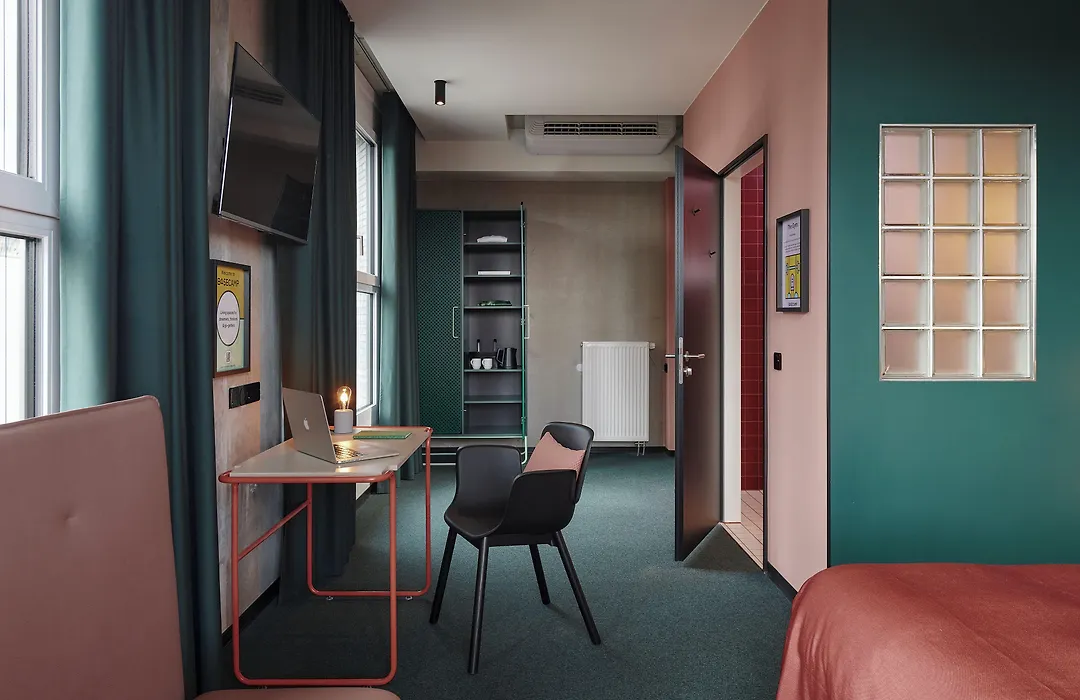 Basecamp Hotel Dortmund-1