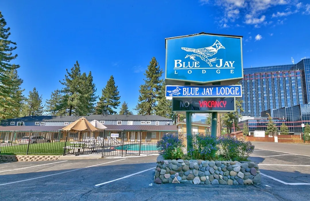 Blue Jay Lodge-1