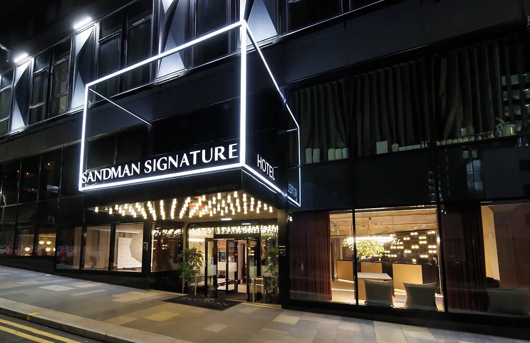 Sandman Signature Glasgow Hotel-1