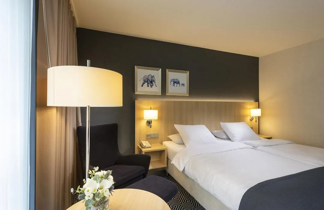Maritim Hotel Wuerzburg-1