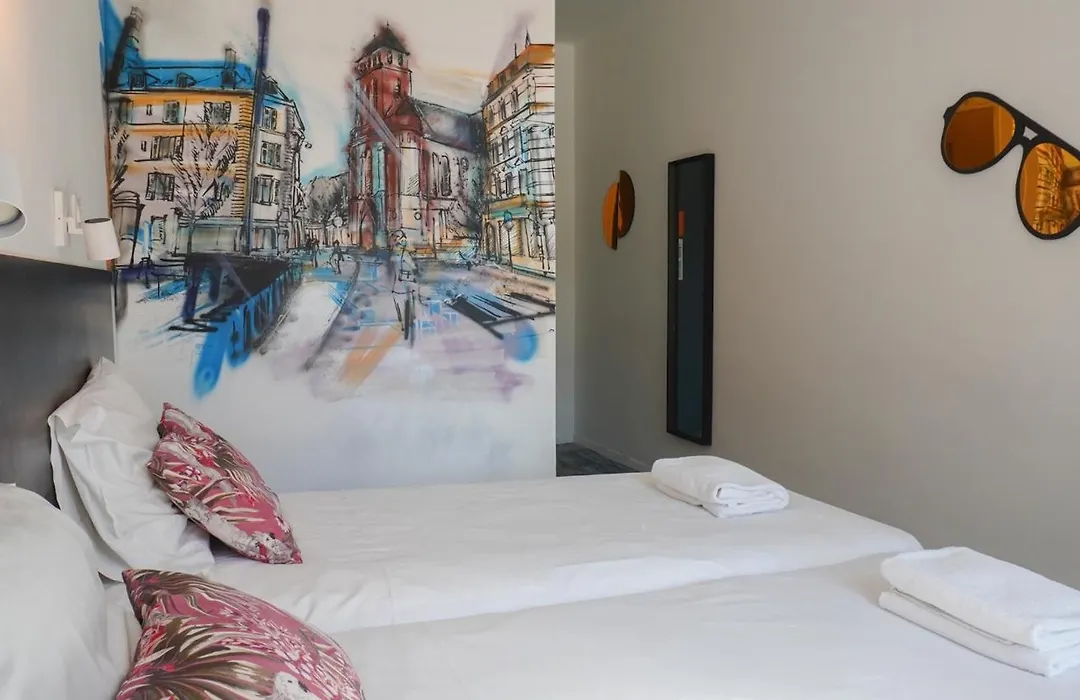 Hotel des Arts-1